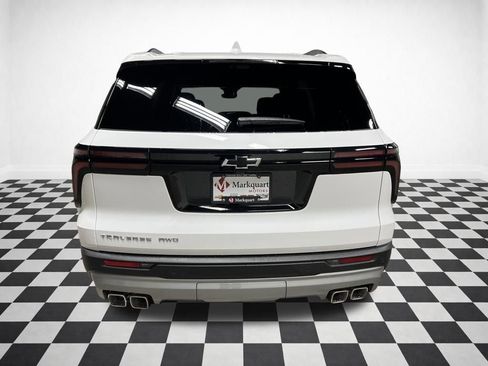 New 2026 Chevrolet Traverse LT w/ Driver Confidence Package image 15