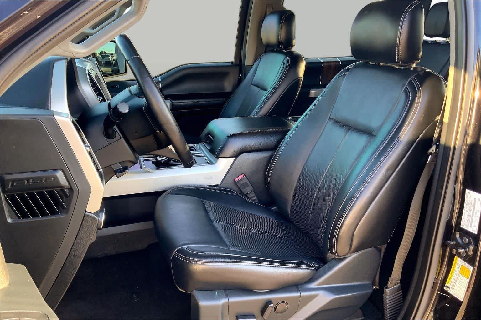 Used 2019 Ford F150 Lariat RWD image 5