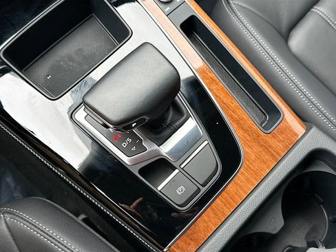 Certified 2023 Audi Q5 2.0T Premium Plus w/ Premium Plus Package image 28