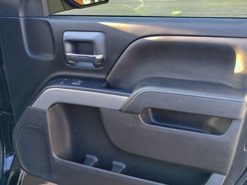 Used 2018 Chevrolet Silverado 1500 LT w/ All Star Edition image 22