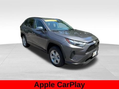 Used 2025 Toyota RAV4 XLE FWD image 9