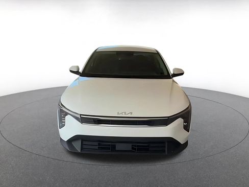 Used 2025 Kia K4 FWD image 4
