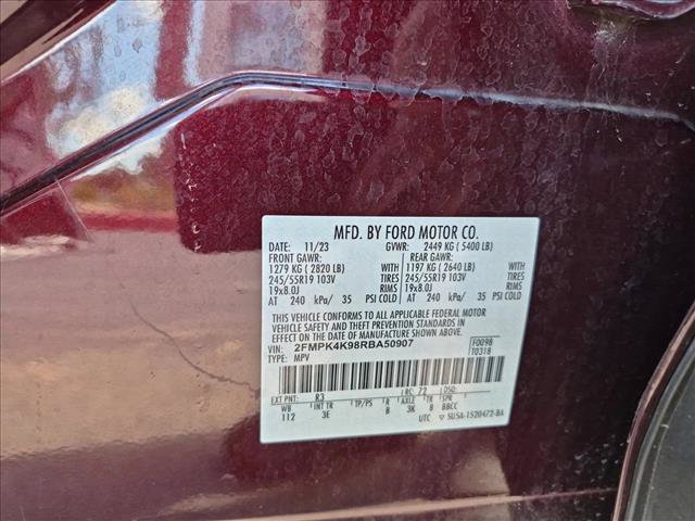 Used 2024 Ford Edge Titanium AWD/4WD image 14