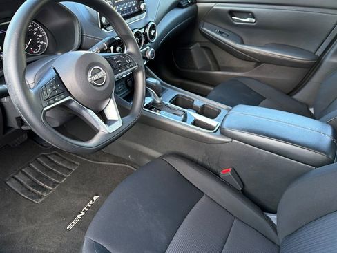 Used 2025 Nissan Sentra SV FWD image 48