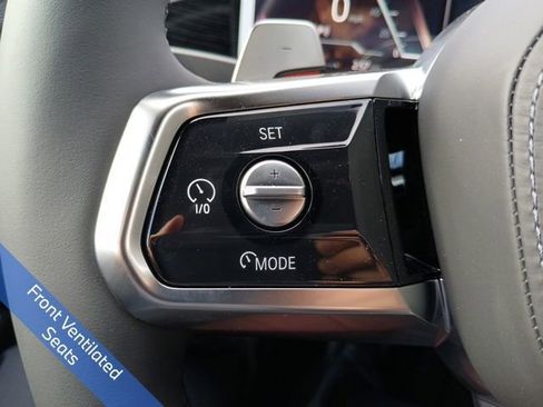 Used 2026 BMW 740i xDrive AWD/4WD image 25