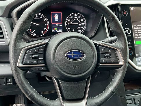 Used 2024 Subaru Ascent Limited w/ Technology Package image 11