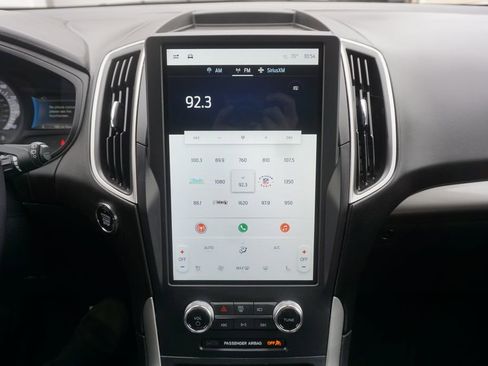 Used 2024 Ford Edge SEL w/ Convenience Package AWD/4WD image 12