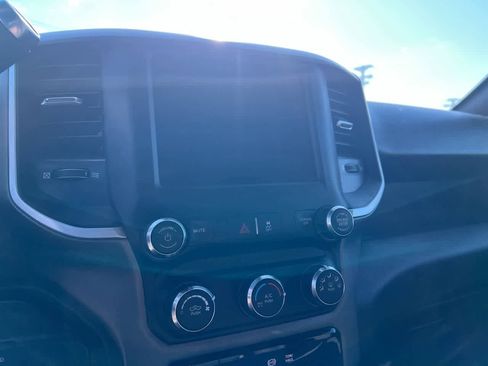 Used 2022 RAM 2500 Big Horn AWD/4WD image 18