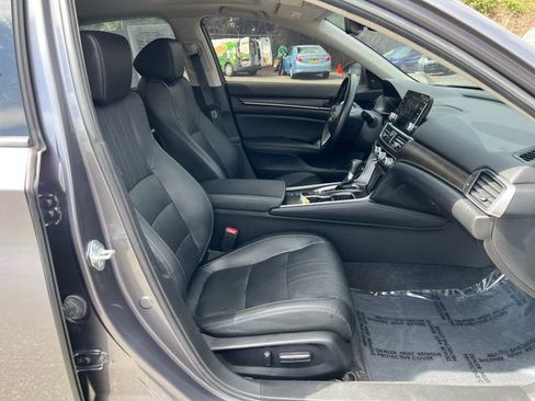 Used 2021 Honda Accord EX-L image 11