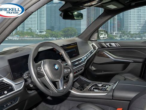 Used 2025 BMW X5 xDrive40i w/ Climate Comfort Package AWD/4WD image 15