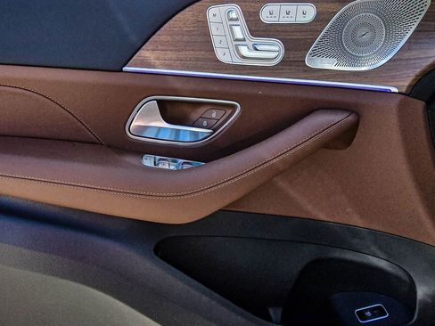 New 2026 Mercedes-Benz GLE 350 4MATIC image 11