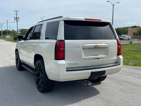 Used 2015 Chevrolet Tahoe LT RWD image 9