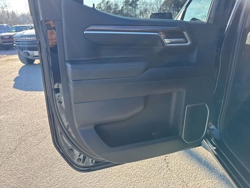 Used 2023 Chevrolet Silverado 1500 LT image 28