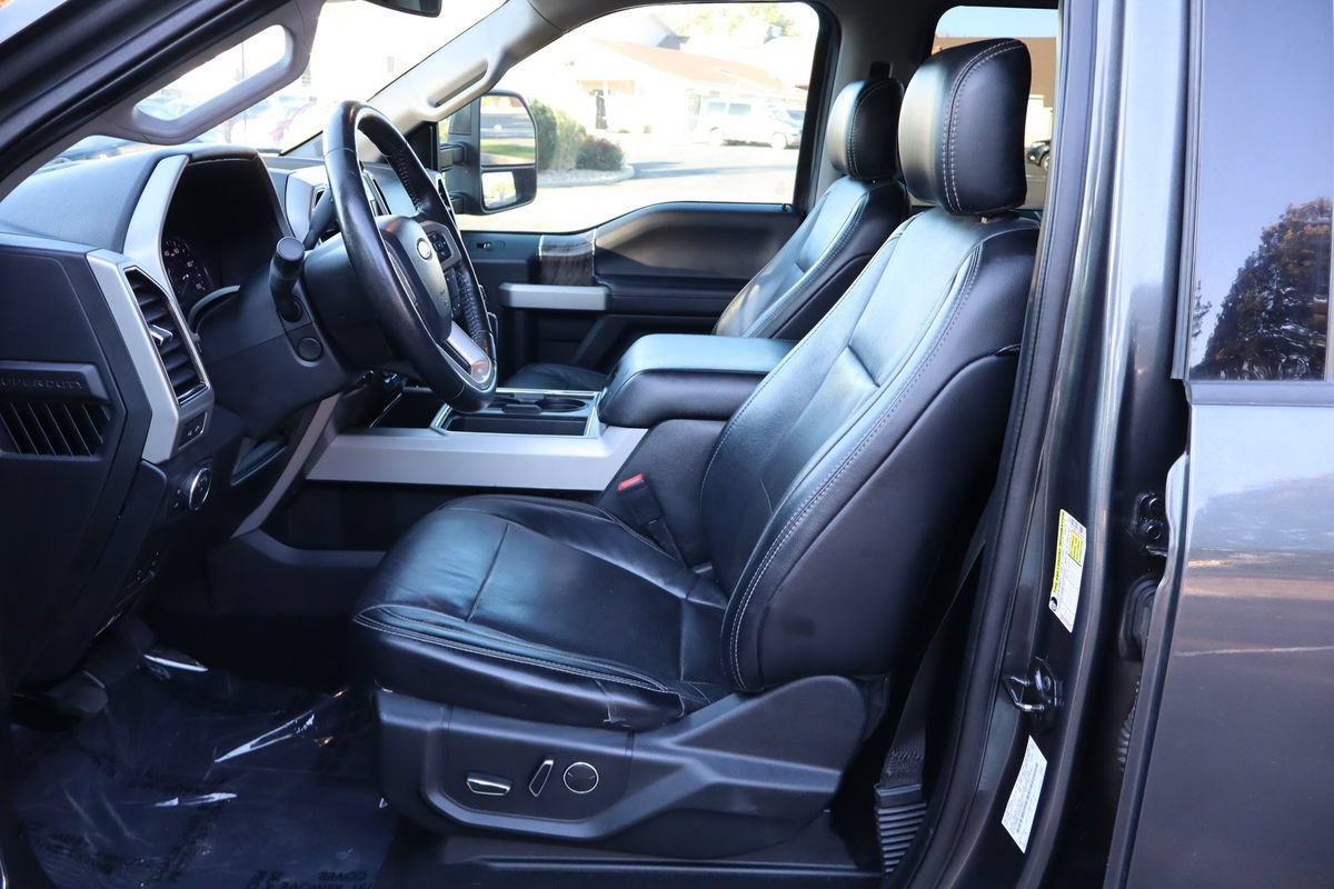Used 2019 Ford F250 Lariat w/ Lariat Ultimate Package AWD/4WD image 19