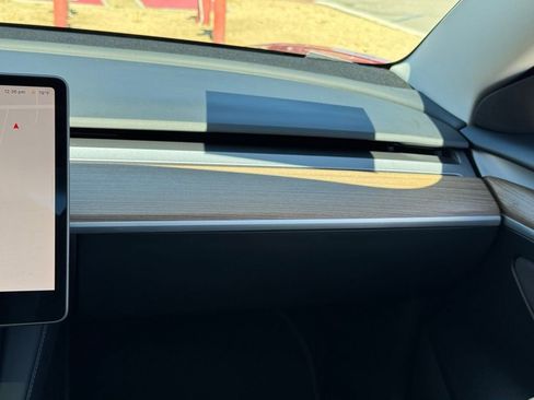 Used 2022 Tesla Model 3 image 18
