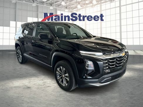 Used 2026 Chevrolet Equinox LT FWD image 7