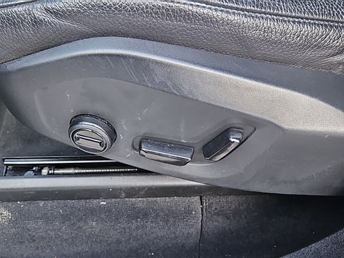 Used 2024 Volvo XC90 B6 Plus image 16