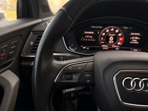 Used 2018 Audi SQ5 Prestige AWD/4WD image 37