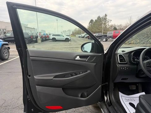 Used 2020 Hyundai Tucson SEL w/ Cargo Package AWD/4WD image 10