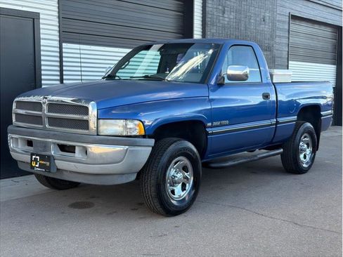 Used 1996 Dodge Ram 1500 Truck 4x4 Regular Cab image 5