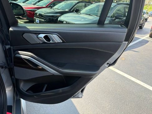Used 2024 BMW X6 xDrive40i AWD/4WD image 15