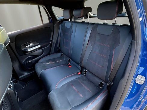 Certified 2025 Mercedes-Benz GLA 250 image 23