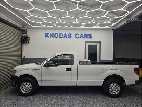 Used 2010 Ford F150 XL RWD image 1