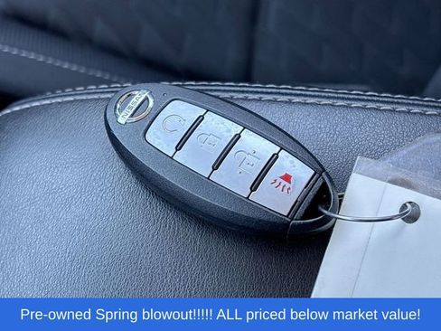 Used 2021 Nissan Kicks SV FWD image 29