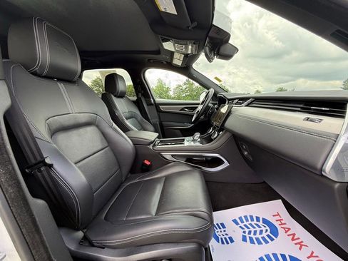 Used 2024 Jaguar F-PACE R-Dynamic S image 24