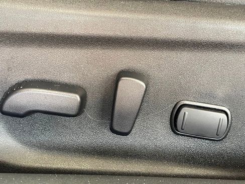 Used 2024 Nissan Altima 2.5 SR w/ SR Premium Package image 12