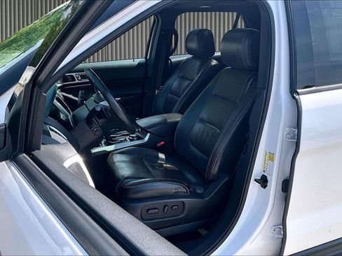 Used 2015 Ford Explorer Sport w/ Equipment Group 401A AWD/4WD image 26