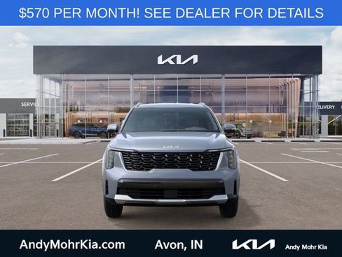 New 2025 Kia Sorento S image 2