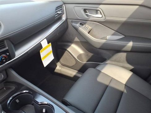 New 2026 Nissan Rogue SV image 23