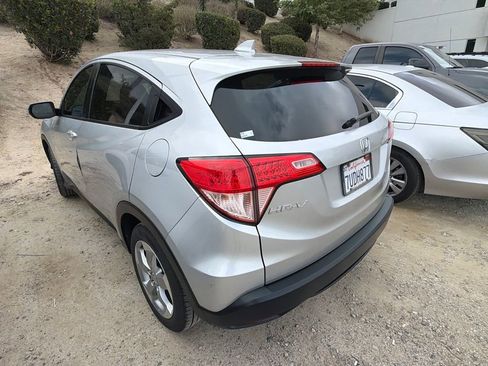 Used 2016 Honda HR-V EX image 6