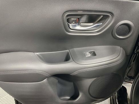 New 2026 Honda HR-V EX-L image 13