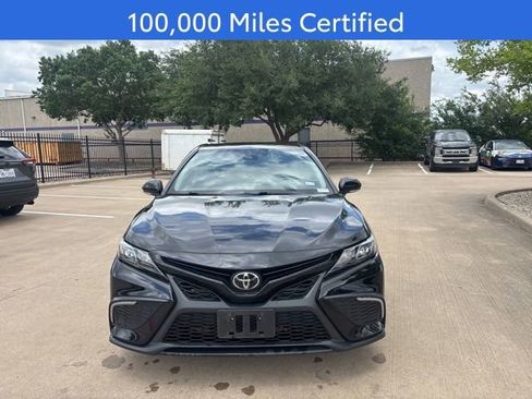 Used 2023 Toyota Camry SE FWD image 2