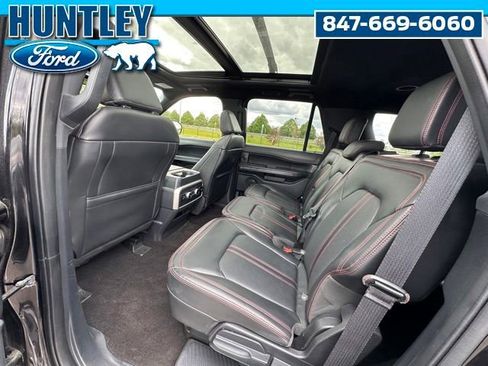 Used 2022 Ford Expedition Limited AWD/4WD image 19