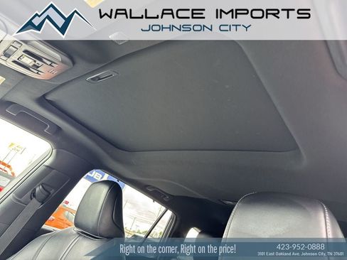 Used 2022 Toyota Highlander XSE FWD image 15
