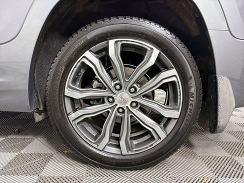 Used 2018 GMC Terrain Denali w/ Comfort Package image 18