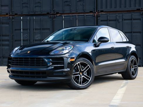 Used 2021 Porsche Macan S image 1