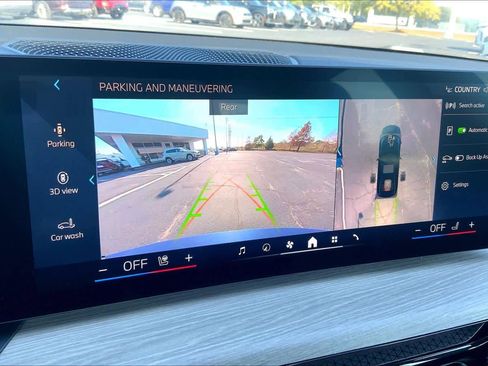 Certified 2025 BMW 330i Sedan image 28