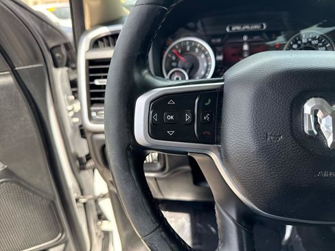 Used 2019 RAM 1500 Big Horn RWD image 17