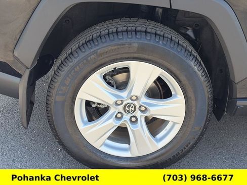 Used 2020 Toyota RAV4 XLE w/ Convenience Package AWD/4WD image 31