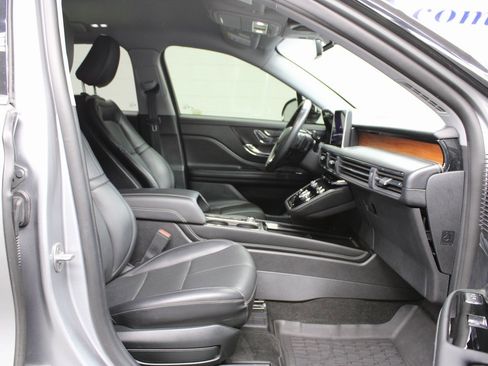 Used 2022 Lincoln Corsair Reserve w/ Elements Package image 27