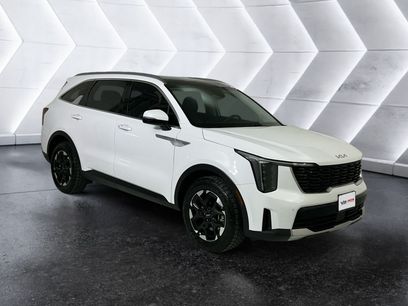 Used 2025 Kia Sorento S w/ Panoramic Sunroof Package