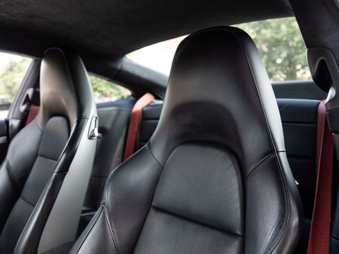 Certified 2018 Porsche 911 Carrera S RWD image 22