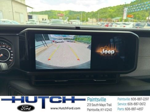 Used 2025 Jeep Wrangler Unlimited Sport AWD/4WD image 28