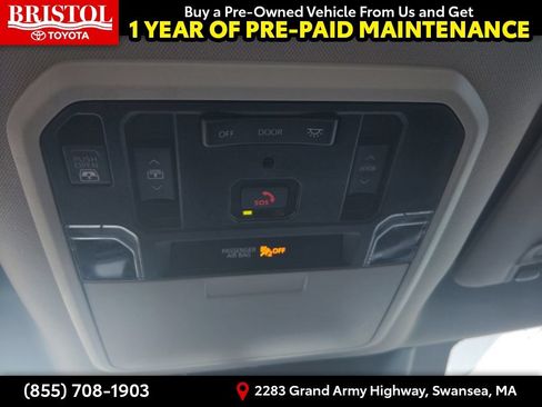 Used 2023 Toyota Tundra Limited AWD/4WD image 32