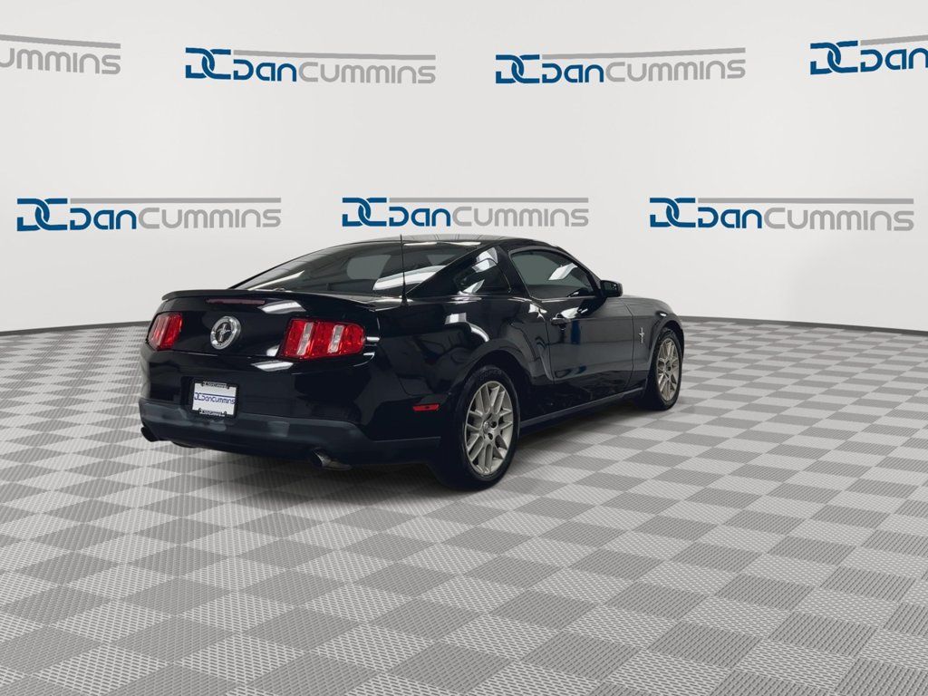 Used 2012 Ford Mustang Premium RWD image 8
