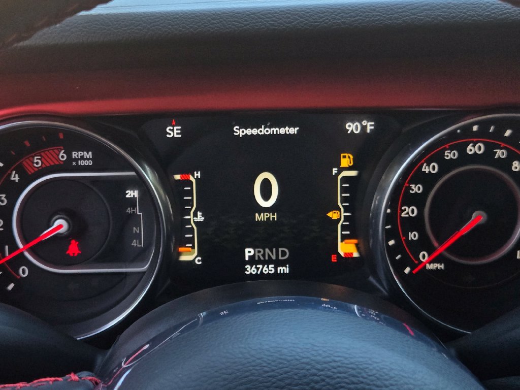 Used 2021 Jeep Wrangler Unlimited Rubicon AWD/4WD image 33